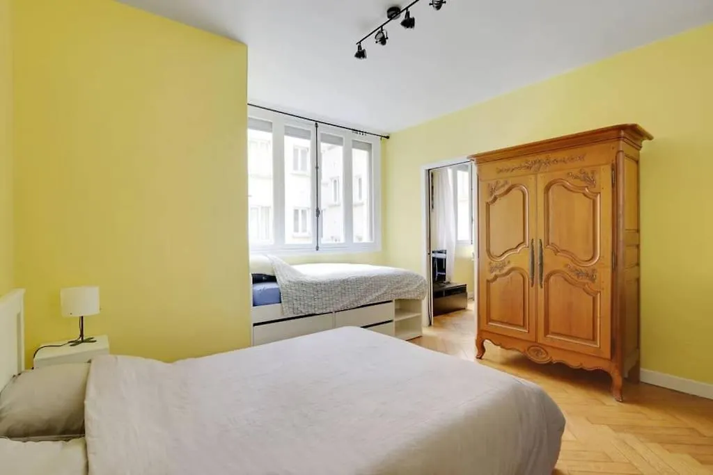 Bright Getaway Near Montparnasse פריז